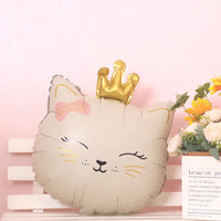 #13 Crown White Kitty